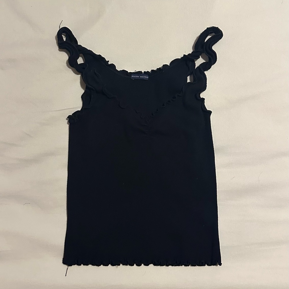 Brandy Melville Lettuce Edge Tank Top